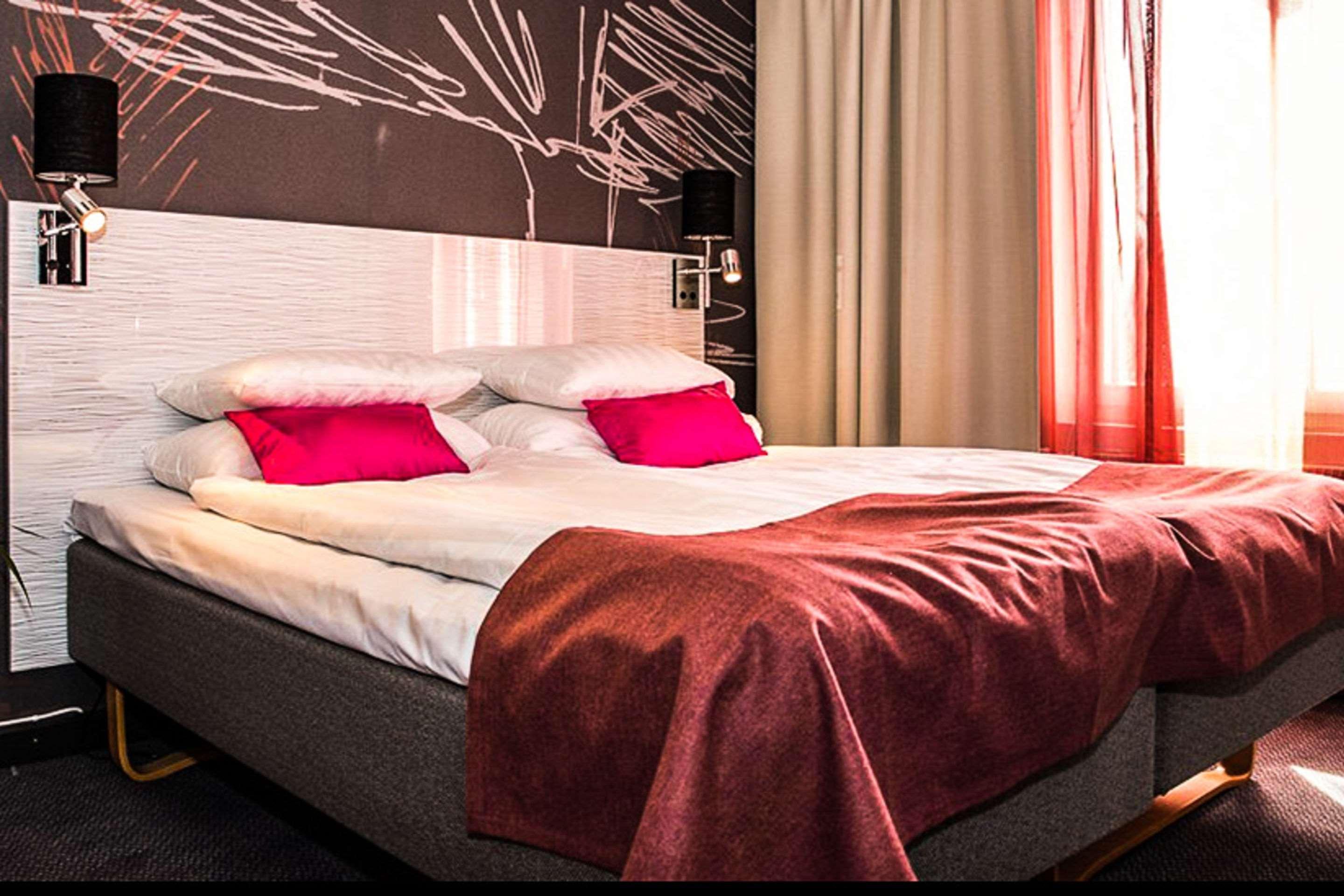 Quality Hotel Park Soedertaelje City Dış mekan fotoğraf